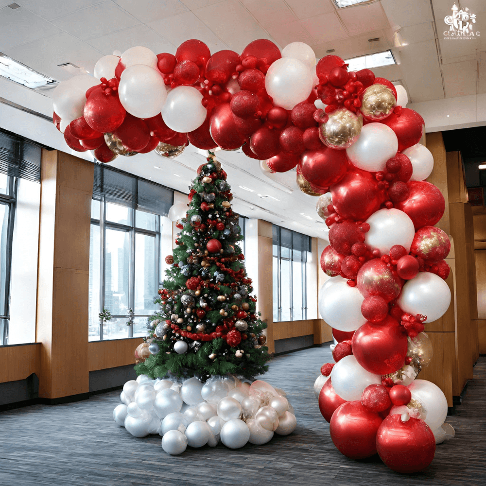 Holiday Balloon Decor 